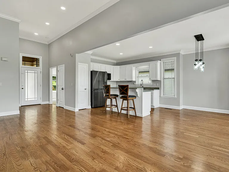 955 Dodie Dr — Photo 14
