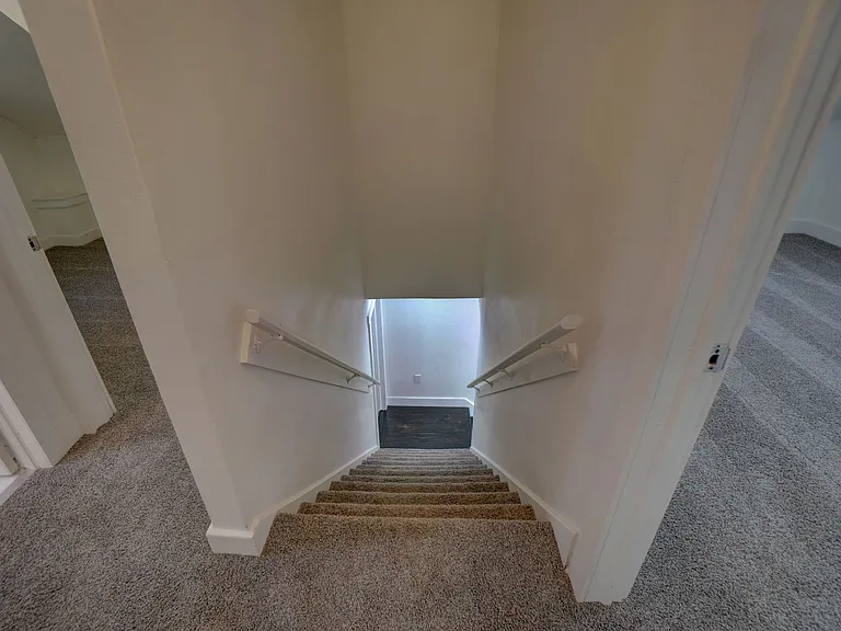 4 Runyan Ct — Photo 13