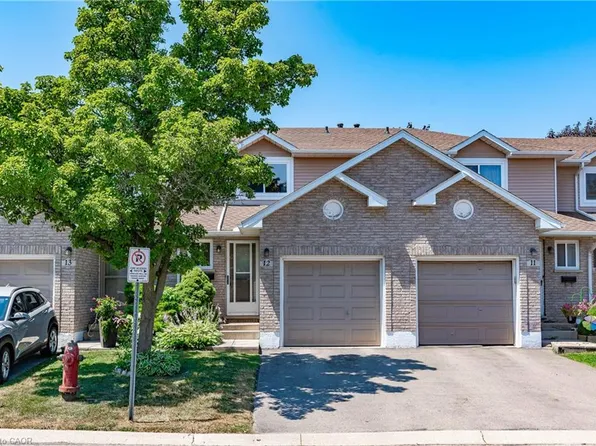 610 Barton St #12, Hamilton, ON L8E 5V2
