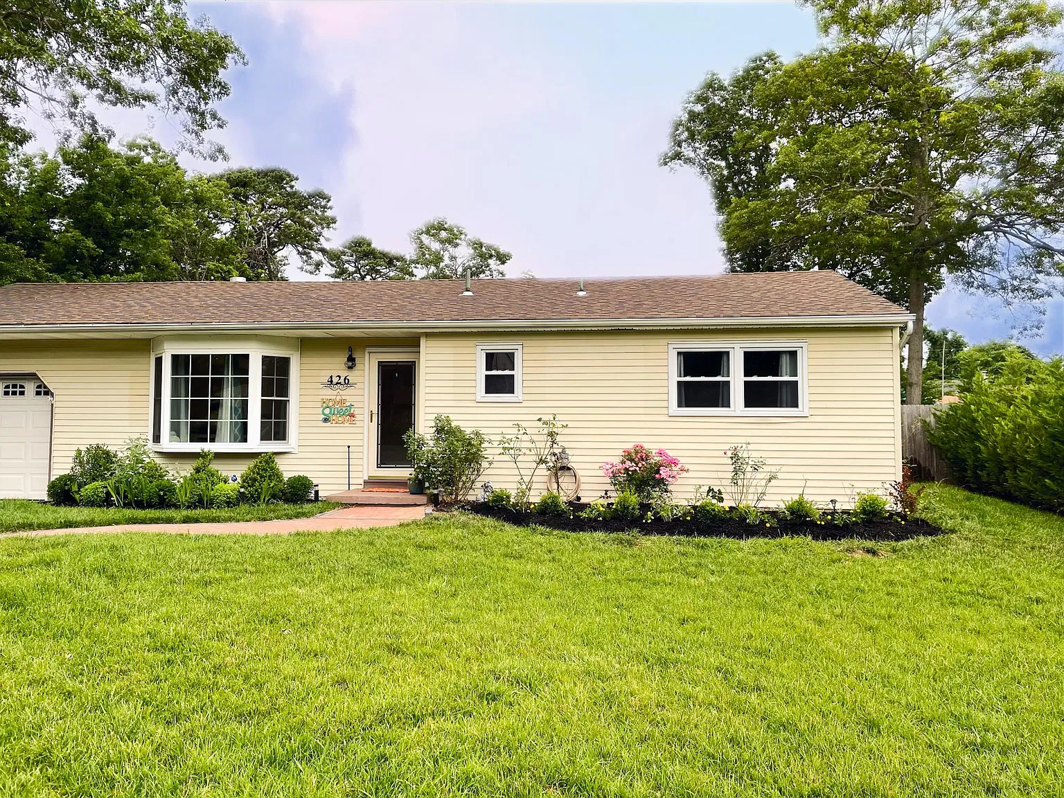 426 Driscol Dr — Photo 2