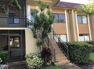 307 Lakeview Dr APT 203, Weston, FL 33326