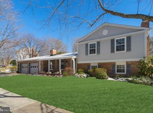 8097 Winding Way Ct, Springfield, VA 22153