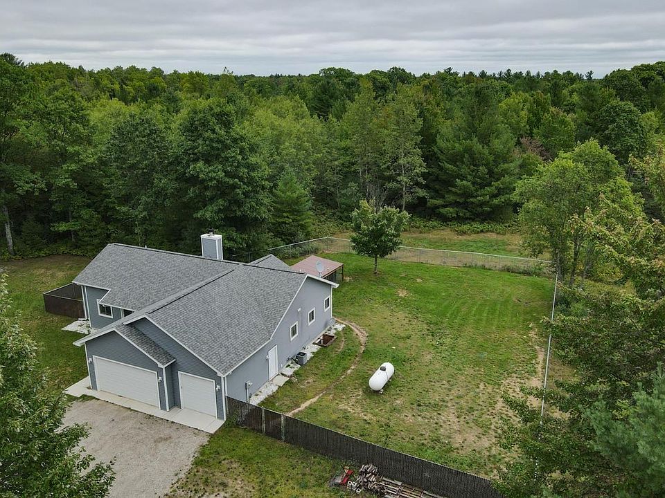 2209 Blair Townhall Rd, Traverse City, MI 49685 Zillow