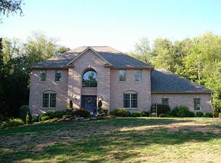 2020 Charwood Dr, Uniontown, PA