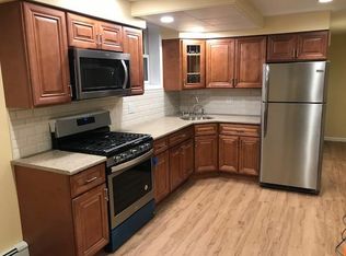 2008 Foreman Pl, Merrick, NY 11566