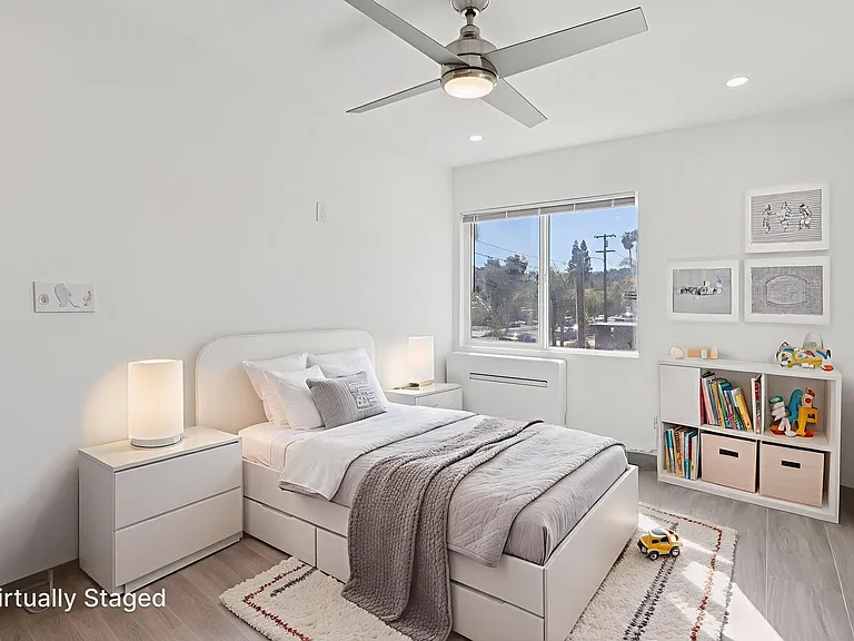 738 S Orange Ave — Photo 24