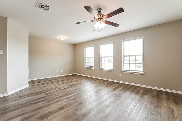 1510 Kensington Pl — Photo 9