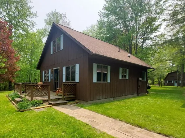 2848 Mushroom Rd, Caro, MI 48723