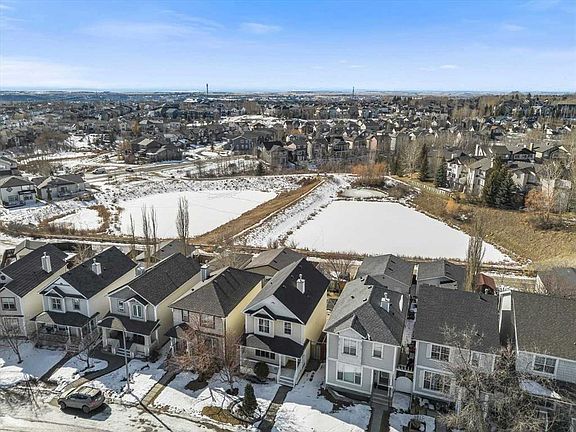 3rd image of 55 Tuscany Springs Rd NW