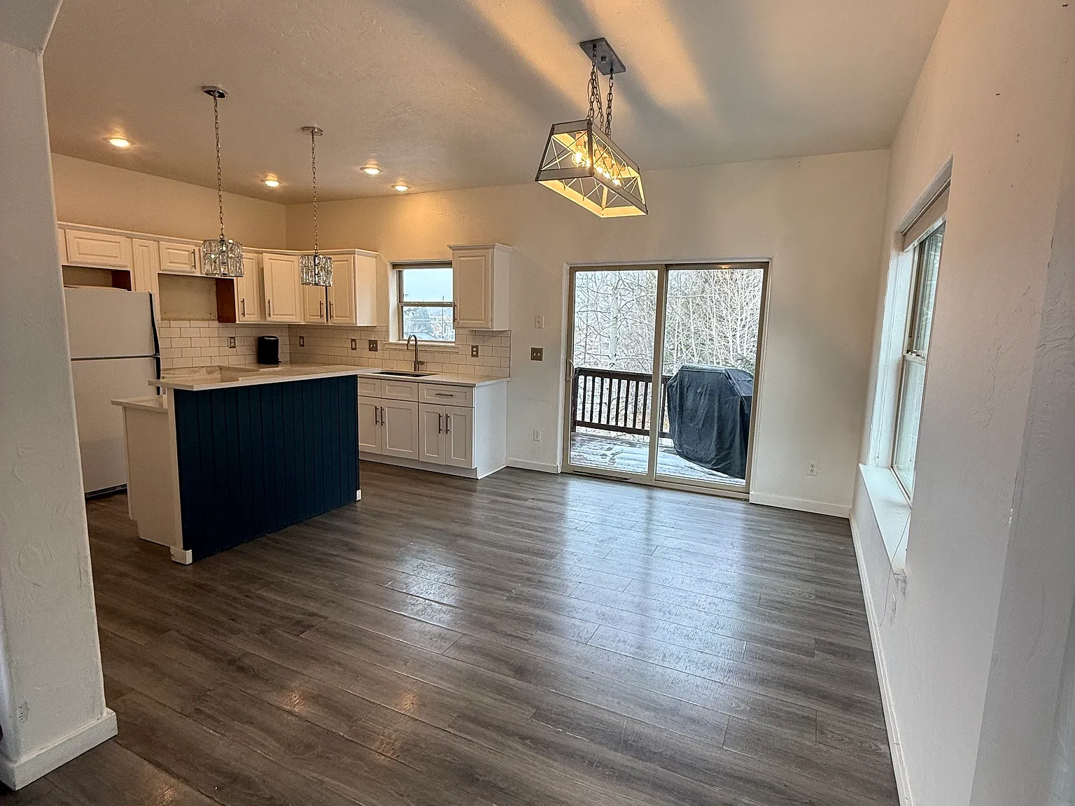 65 Honeysuckle Ct — Photo 3