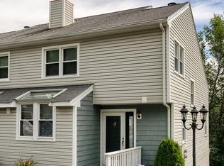 12 Gates Rd #B, Worcester, MA 01603