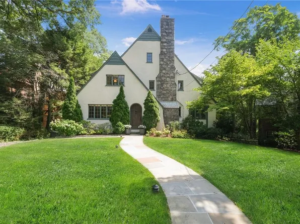 4 Ridgecrest E, Scarsdale, NY 10583