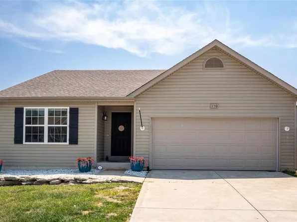120 Winding Pine Ln, Winfield, MO 63389