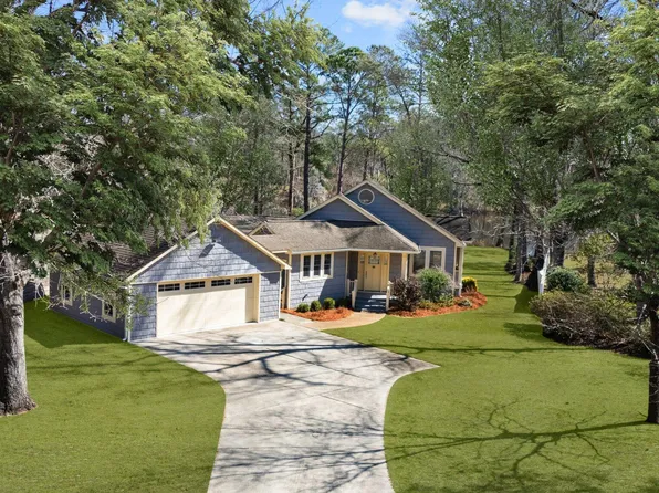506 W Wilson Creek Drive, Trent Woods, NC 28562