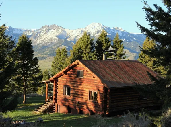 457 Grizzly Meadow Rd, Emigrant, MT 59027