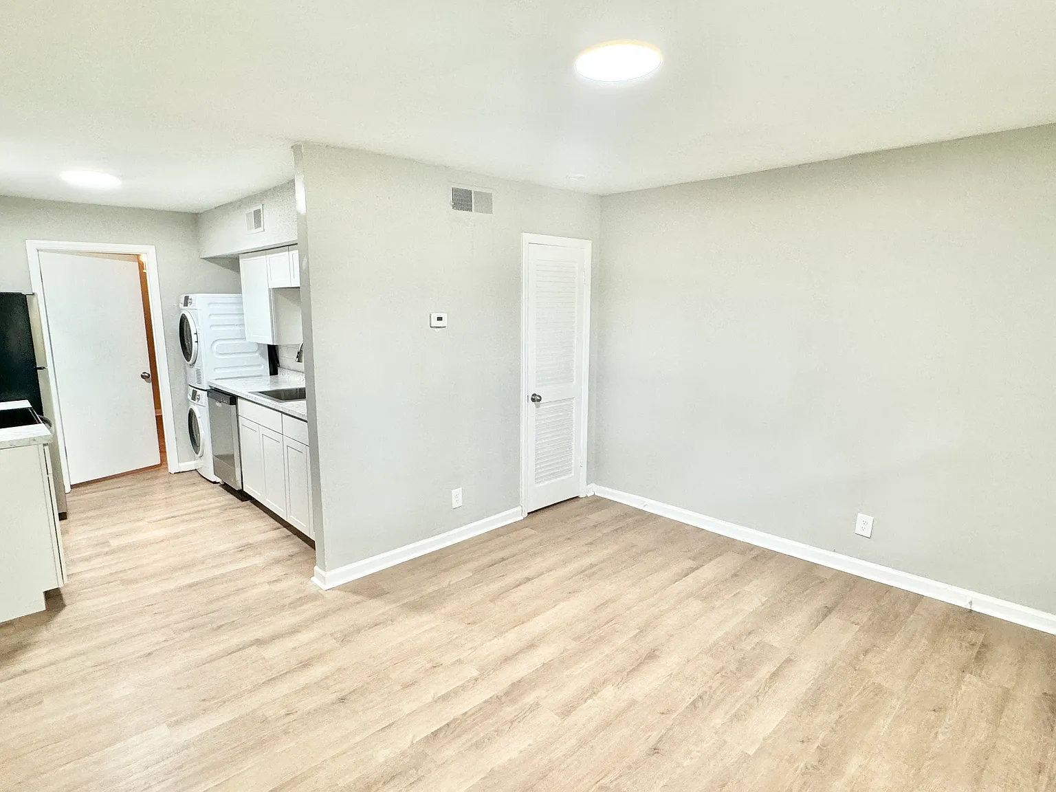 1 bed, 500 sqft, $1,225 — Photo 4