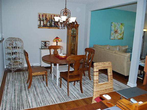 5th image of 10787 Saint Andrews Dr