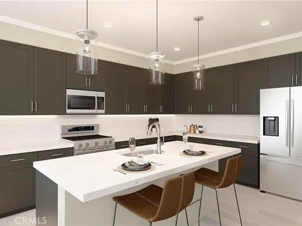 7051 Milton Ave, Hesperia, CA 92345