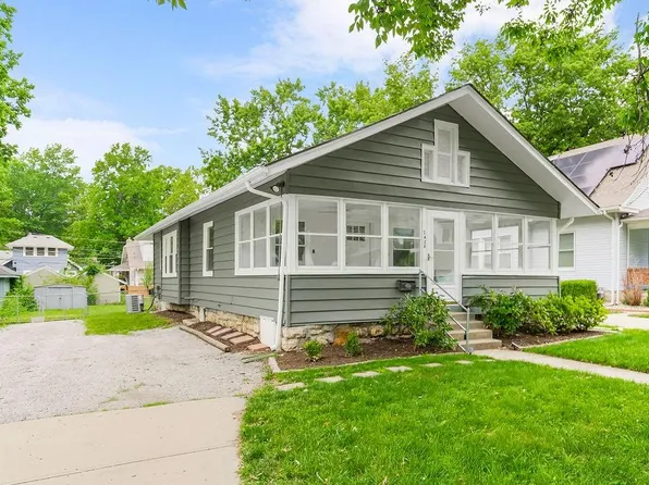 7428 Pennsylvania Ave, Kansas City, MO 64114