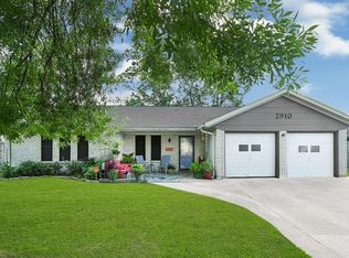 2910 Neches River Dr, Pearland, TX 77584