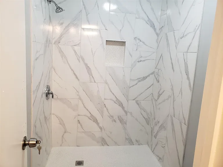 8527 Quail Hills Dr — Photo 14