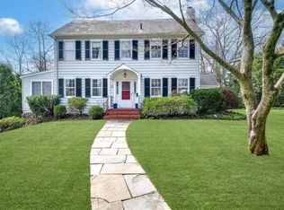 20 Barry Rd, Scarsdale, NY 10583