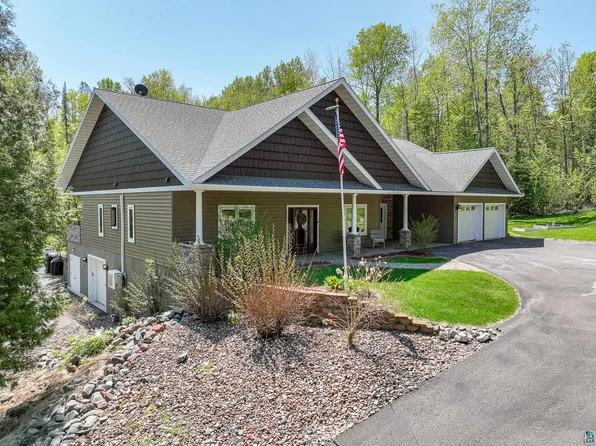 2515 Cedar Valley Dr, Cloquet, MN 55720