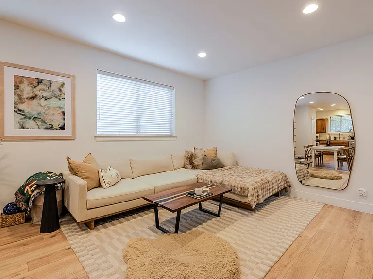 63121 De Haviland Ct — Photo 16