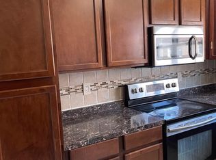 7706 Temple Rd, Philadelphia, PA 19150