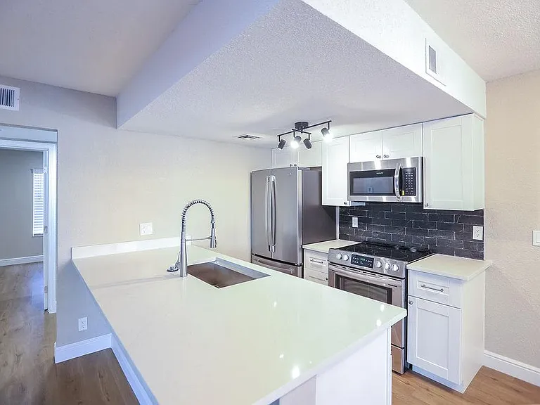 2228 E Campbell Ave #127 — Photo 1