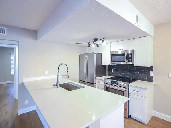 2228 E Campbell Ave APT 127, Phoenix, AZ 85016