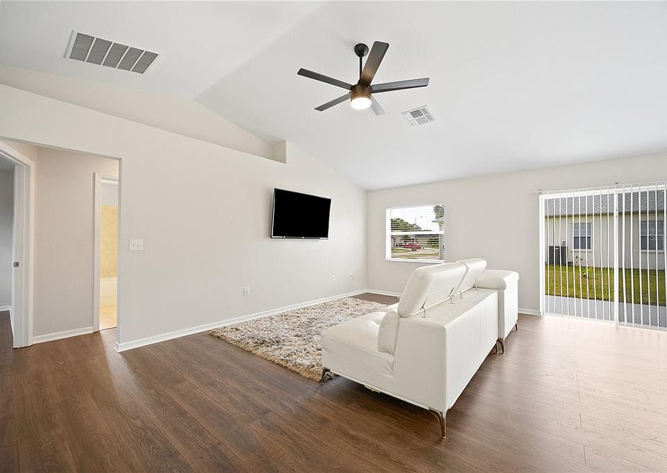 8039 Princeton Manor Cir, Lakeland, FL 33809 MLS L4940442 Zillow