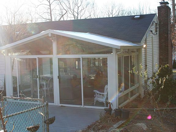 220 Sq Ft Sun Room