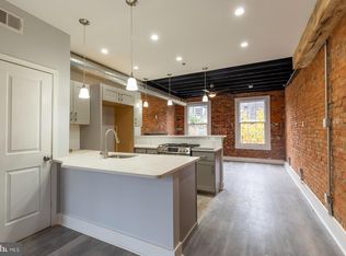 927 Clinton St #3, Philadelphia, PA 19107