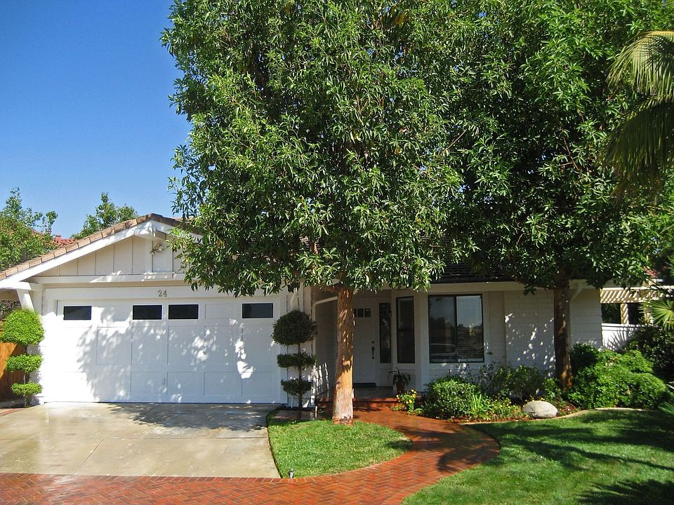 On a quiet Cul-De-Sac