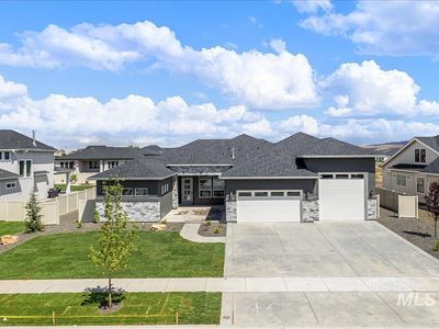 2843 W Three Lakes Dr, Meridian, ID, 83646