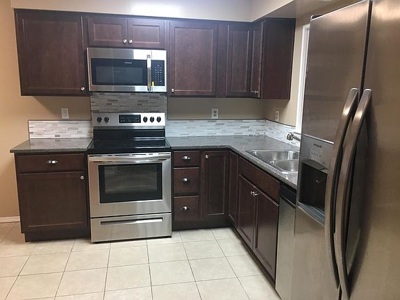 2nd image of 3 Yates Ln