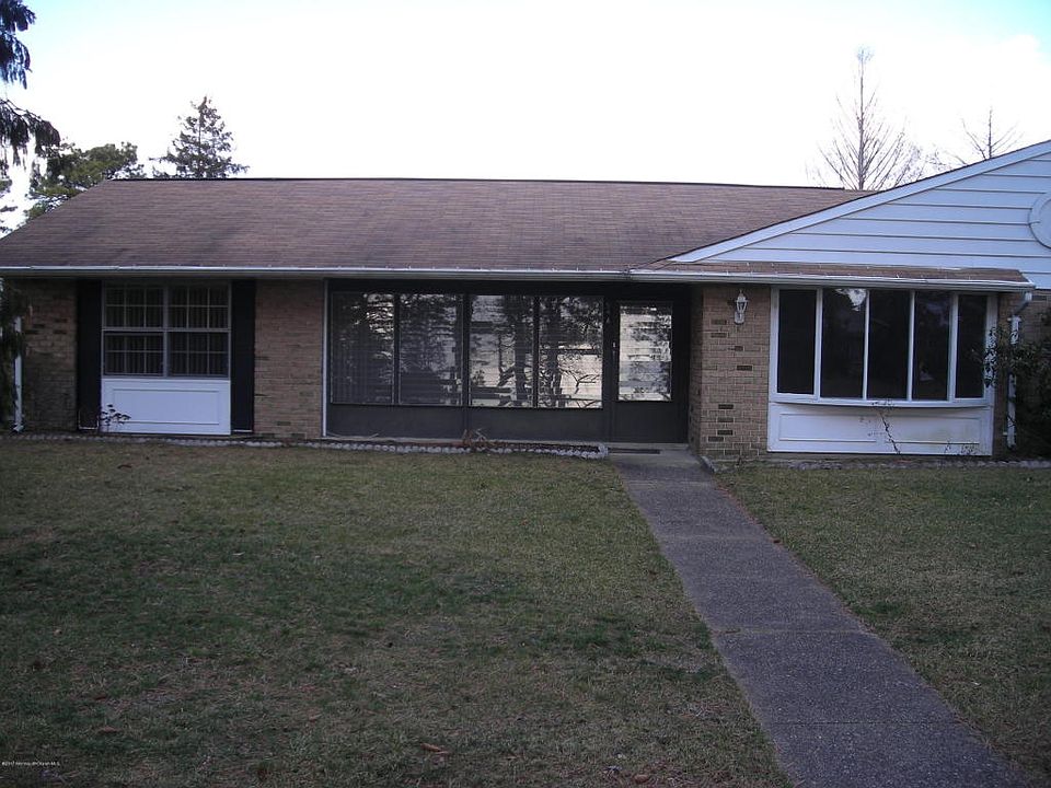 1st image of 54A Buckingham Dr