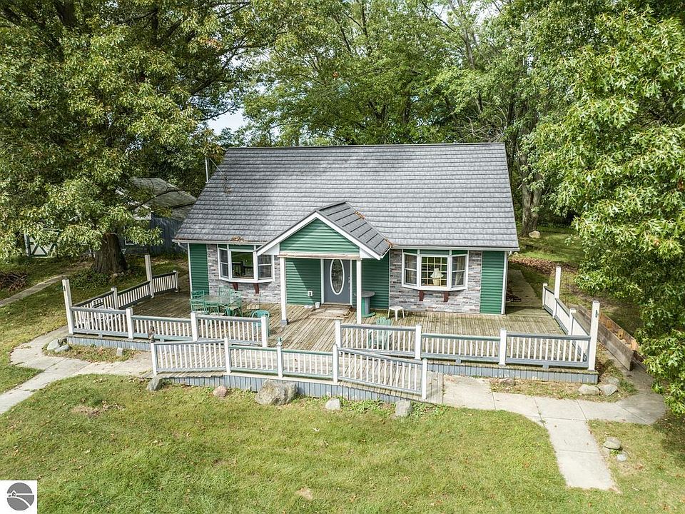 243 243/245 E Union City Rd, Coldwater, MI 49036 MLS 1905865 Zillow