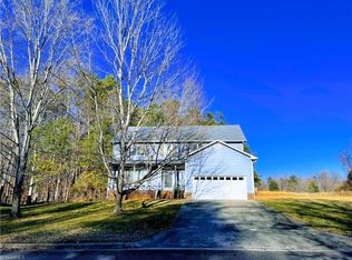 5318 Candlewick Rd, Greensboro, NC 27455