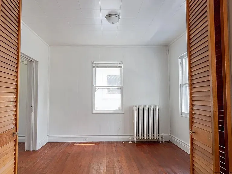82 Prospect St — Photo 5