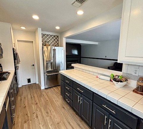 4th image of 1543 Mariposa Dr