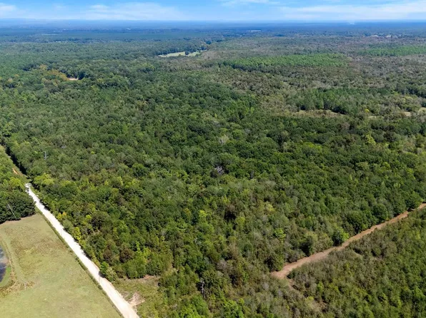 2000 Sand Ridge Rd, Haworth, OK 74740
