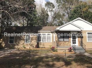 208 E Hamilton Ave, Tampa, FL 33604