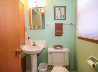 5426 Greening Ln, Madison, WI 53705
