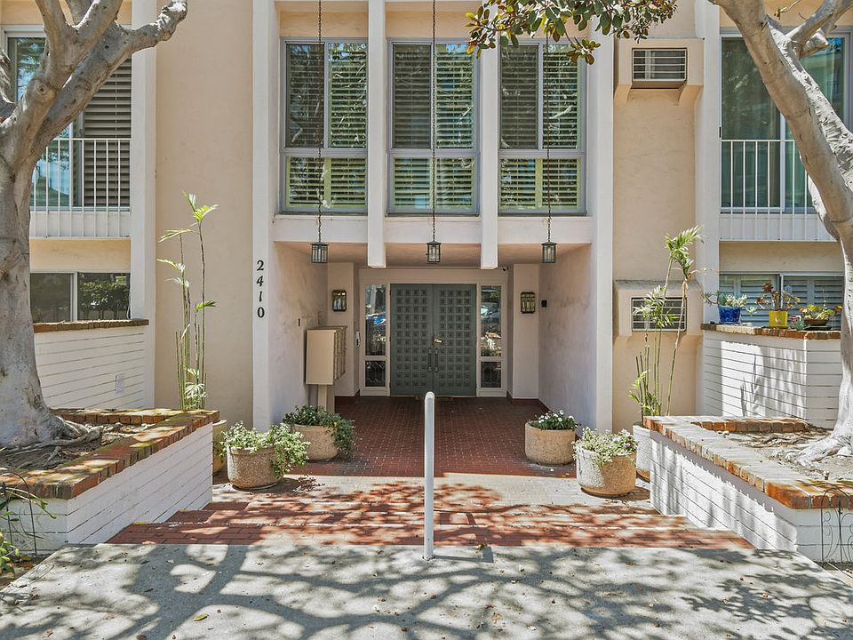1st image of 2410 Albatross St Unit 8
