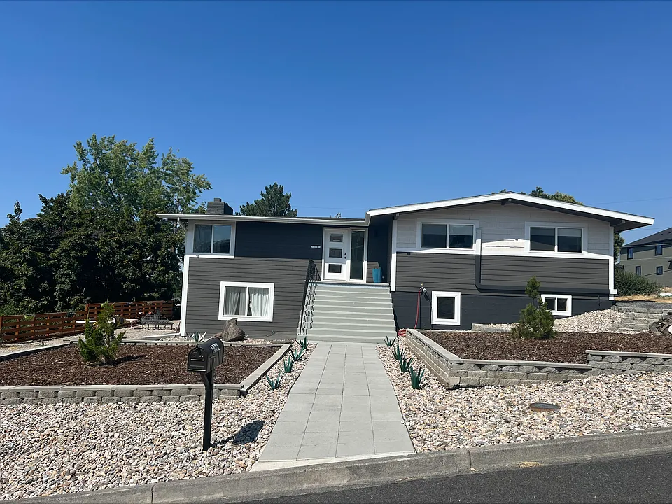 116 W Nelson Rd