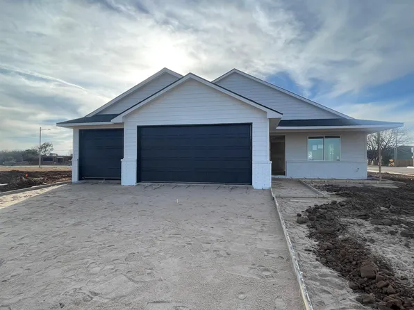 5537 W 42nd St S, Wichita, KS 67215