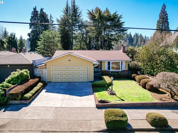 6670 SE Stark St, Portland, OR 97215