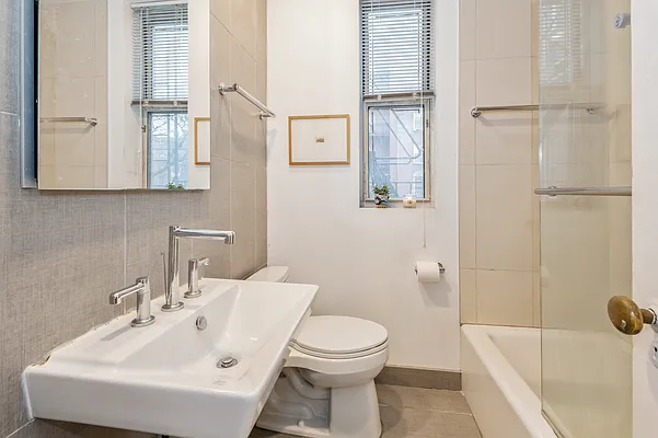 Rented by Douglas Elliman | media 10